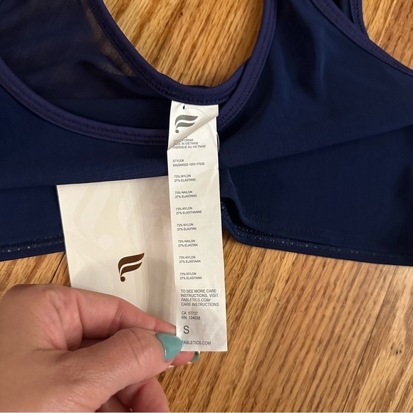 NWT Fabletics Double Layer Bra Navy Blue Semi-sheer size S - Picture 4 of 6